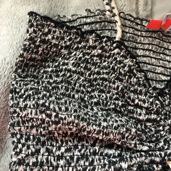 River Island Beach Crop Top - Picture 5 of 5